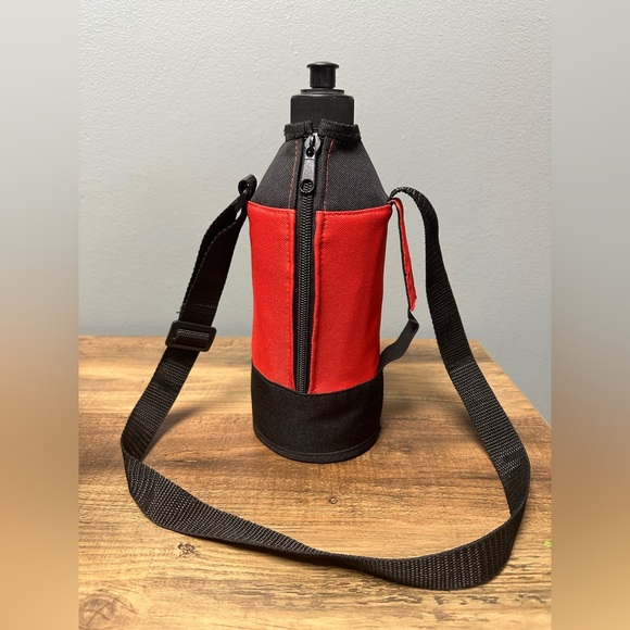 Disney Mickey Mouse Embroidered Zip Up Insulated Bottle Holder - Picture 2 of 3